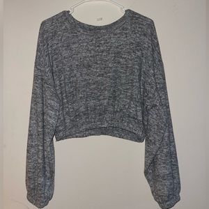 Long Sleeve Gray Crop Top